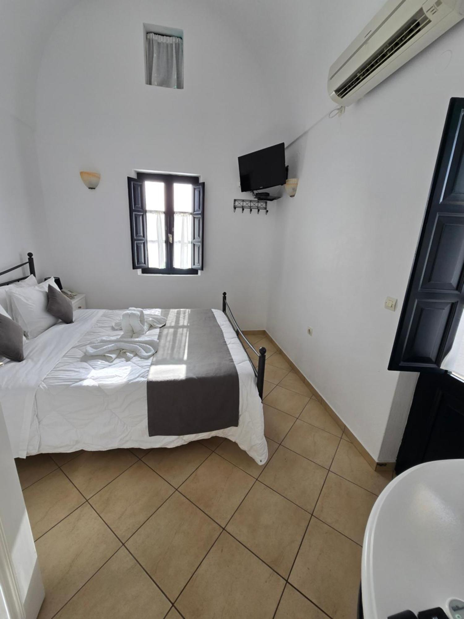 Anthonas Apartments Imerovigli  Ngoại thất bức ảnh