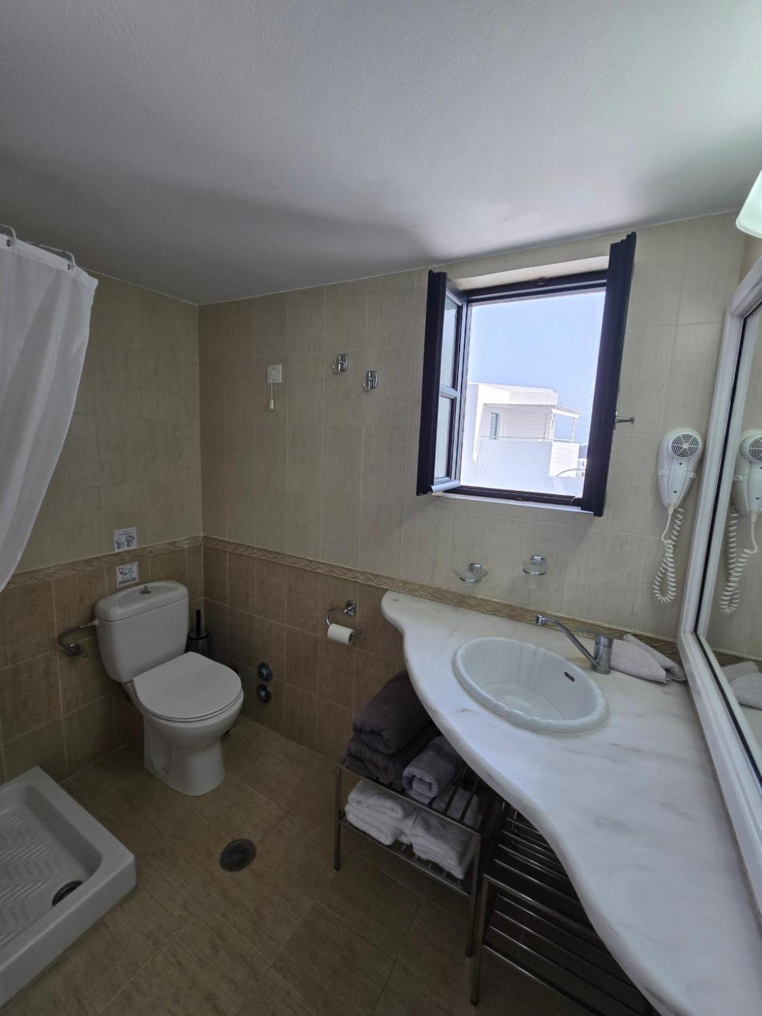 Anthonas Apartments Imerovigli  Ngoại thất bức ảnh